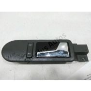 Poignée intérieure porte avant droite