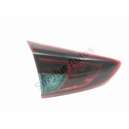 Feu arrière intérieur gauche