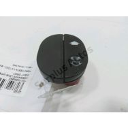 Commande lève-vitre avant droit