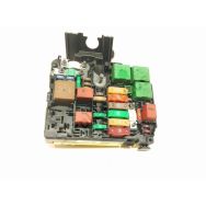 Boite à fusibles moteur