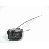 Serrure de porte avant droite