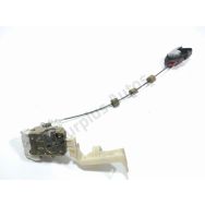 Serrure de porte avant droite