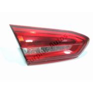 Feu arrière intérieur gauche