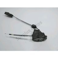 Serrure de porte avant droite