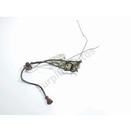 Serrure de porte avant gauche