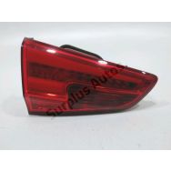 Feu arrière intérieur gauche