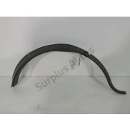 Elargisseur d'aile avant gauche