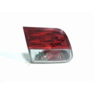 Feu arrière intérieur gauche