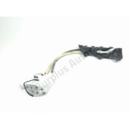 Serrure de porte avant gauche