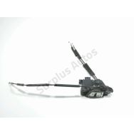 Serrure de porte avant droite