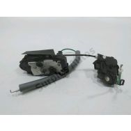 Serrure de porte avant gauche