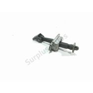 Tirant de porte avant droit