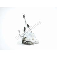 Serrure de porte avant droite