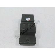 Commande leve-vitre avant gauche