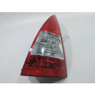 Feu arriere droit