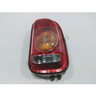 Feu arriere droit