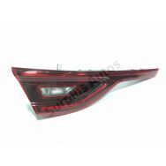 Feu arrière intérieur gauche