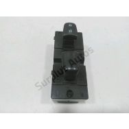 Commande leve-vitre avant droit