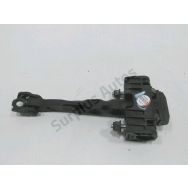 Tirant de porte avant droit