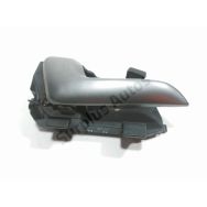 Poignee interieure porte avant gauche