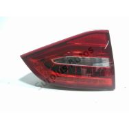 Feu arrière intérieur gauche