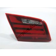 Feu arrière intérieur gauche