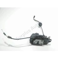 Serrure de porte avant droite