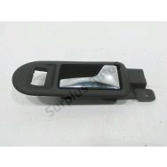 Poignee interieure porte avant droite