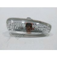 Repetiteur d'aile gauche