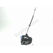 Serrure de porte avant gauche