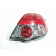 Feu arrière droit