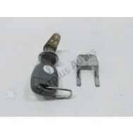 Barrillet de porte avant gauche