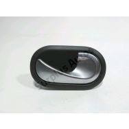 Poignee interieure porte arriere droite