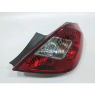 Feu arriere droit