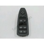 Commande lève-vitre avant gauche