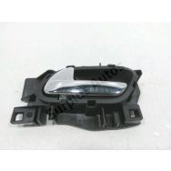 Poignee interieure porte arriere gauche