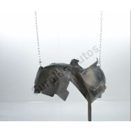 Pare-boue avant gauche