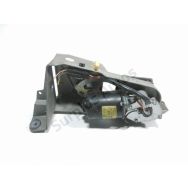 Mecanisme + moteur d'essuie glace avant