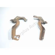 Jeu de charnières de capot