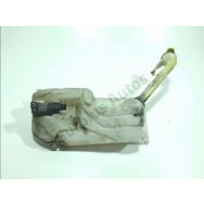 Reservoir de lave glace avant