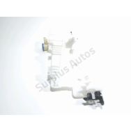 Reservoir de lave glace avant