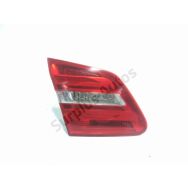 Feu arrière intérieur gauche