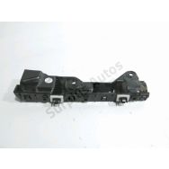 Support droit de pare-choc arrière