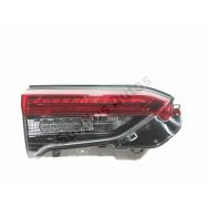 Feu arrière intérieur gauche