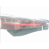 Feu arrière intérieur gauche