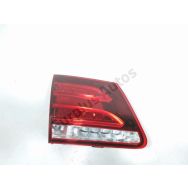 Feu arrière intérieur gauche