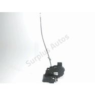 Serrure de porte avant droite