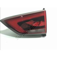 Feu arrière intérieur droit