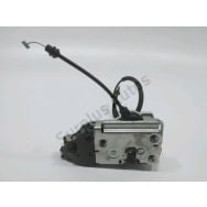 Serrure de porte avant droite