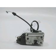 Serrure de porte avant droite